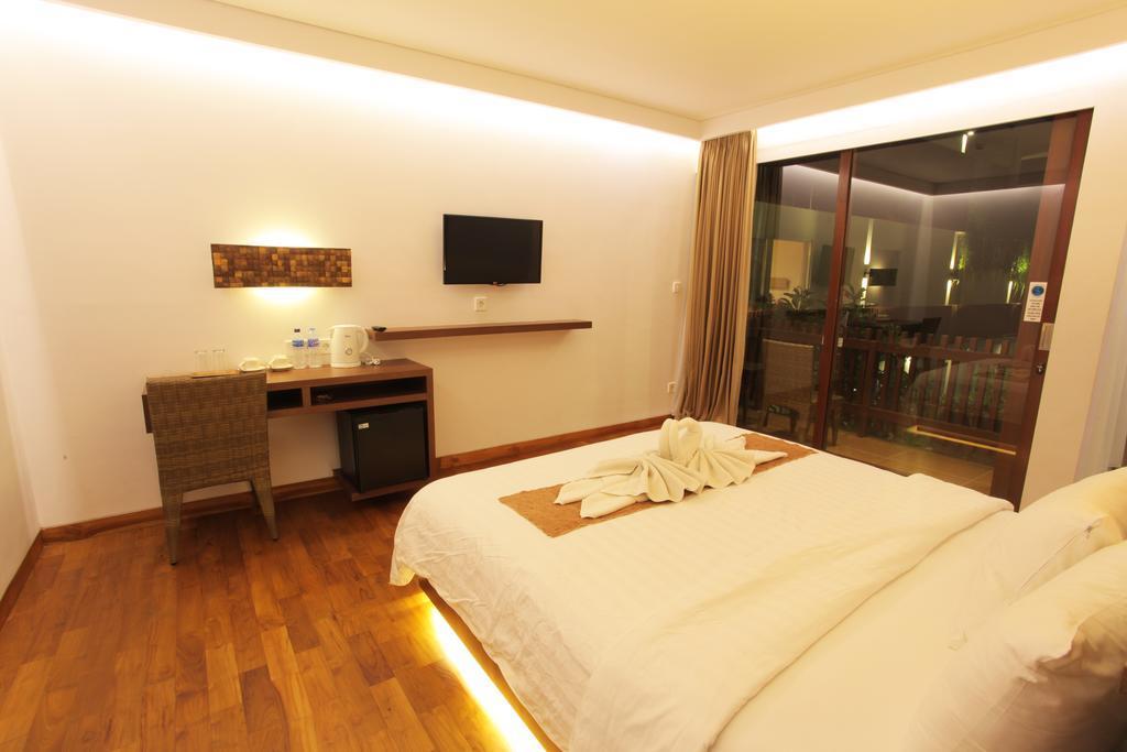 Aquarius Star Hotel Kuta  Room photo